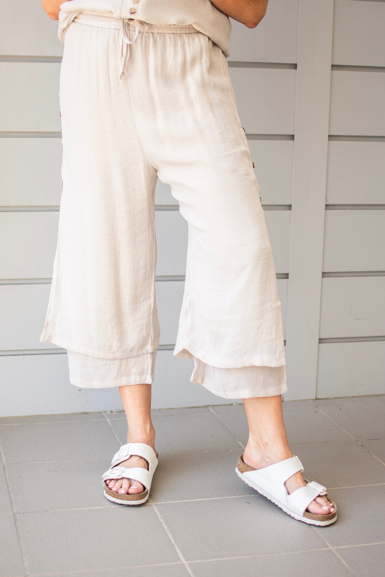 ALINA PANTS - BEIGE